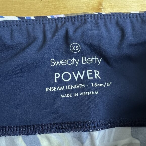 Sweaty Betty POWER‎ Shorts Colorful Leaf Print Size XS 6” Inseam Zip Pocket - Picture 3 of 6